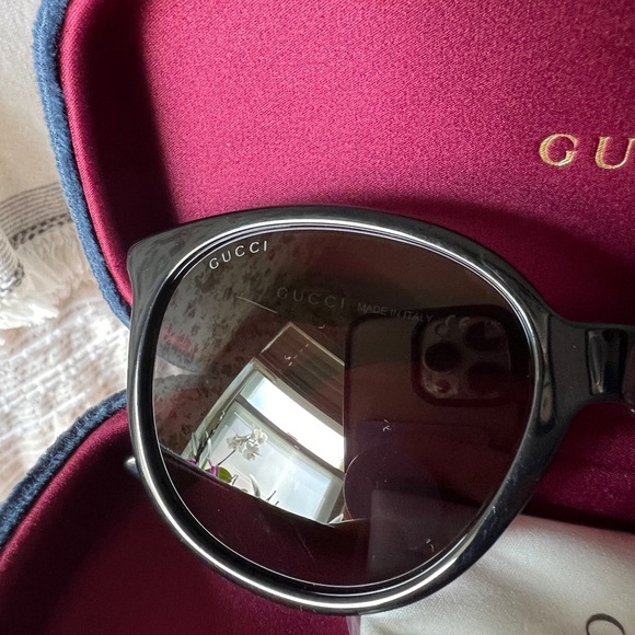 New Gucci Sunglasses main image 5